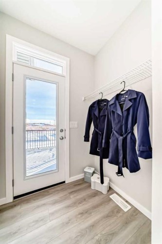 270 Sora Way Se, Calgary, AB - Indoor Photo Showing Other Room