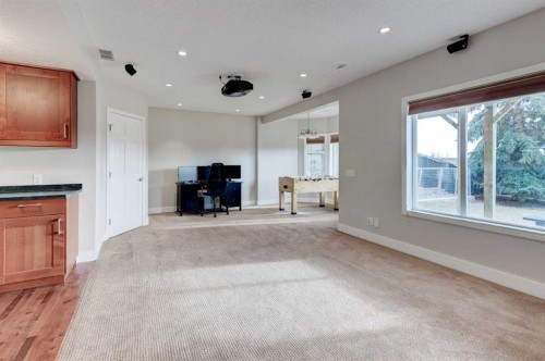 45 Cougarstone Place Sw, Calgary, AB - Indoor