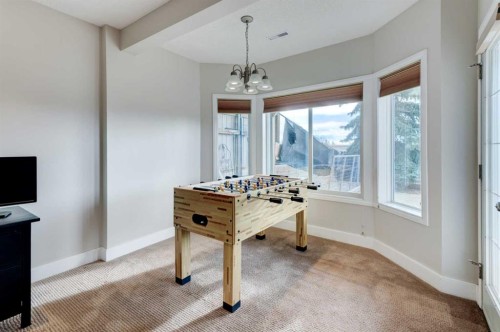 45 Cougarstone Place Sw, Calgary, AB - Indoor