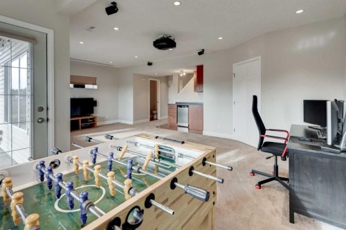 45 Cougarstone Place Sw, Calgary, AB - Indoor