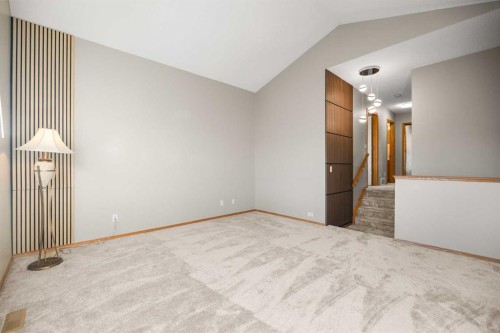 11 Citadel Meadow Crescent Nw, Calgary, AB - Indoor Photo Showing Other Room