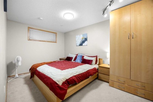 11 Citadel Meadow Crescent Nw, Calgary, AB - Indoor Photo Showing Bedroom