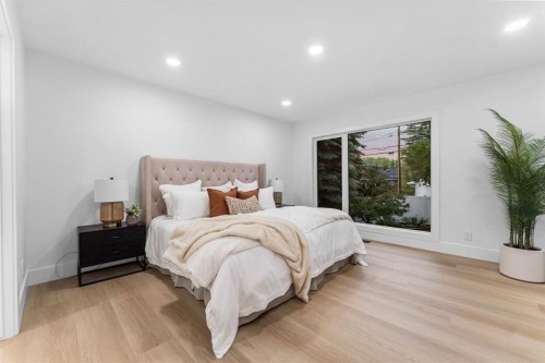 10404 Maplemont Road Se, Calgary, AB - Indoor Photo Showing Bedroom
