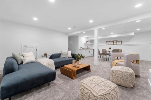 10404 Maplemont Road Se, Calgary, AB - Indoor