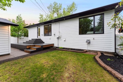 10404 Maplemont Road Se, Calgary, AB - Outdoor With Deck Patio Veranda With Exterior