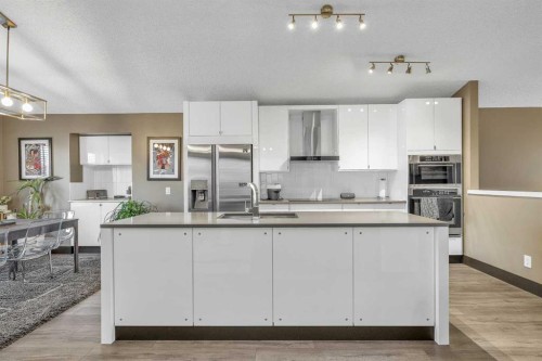 210 Copperstone Grove Se, Calgary, AB - Indoor Photo Showing Kitchen