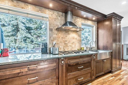 804 Varsity Estates Place Nw, Calgary, AB - Indoor Photo Showing Other Room