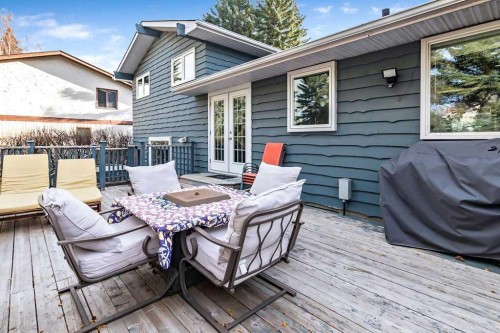 804 Varsity Estates Place Nw, Calgary, AB - Outdoor With Deck Patio Veranda With Exterior