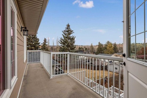 4504 70 Street Nw, Calgary, AB - Outdoor With Exterior