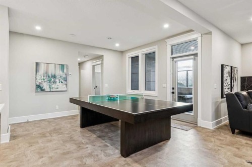 92 Crestridge View Sw, Calgary, AB - Indoor Photo Showing Other Room