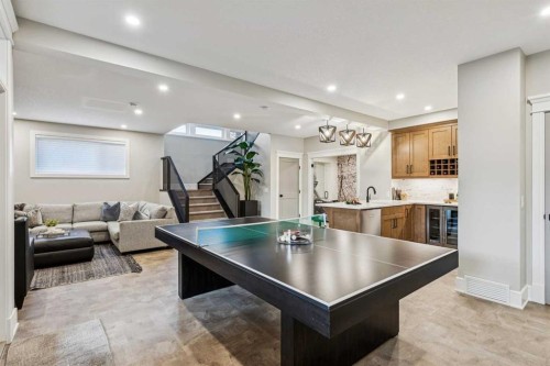 92 Crestridge View Sw, Calgary, AB - Indoor Photo Showing Other Room