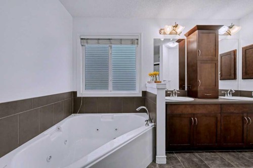 187 Sage Hill Green Nw, Calgary, AB - Indoor Photo Showing Bathroom