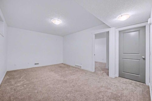 187 Sage Hill Green Nw, Calgary, AB - Indoor Photo Showing Other Room