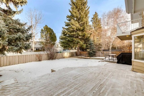 212 Oakside Circle Sw, Calgary, AB - Outdoor