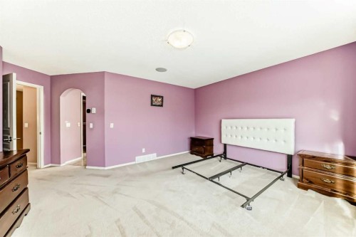 158 Invermere Drive, Chestermere, AB - Indoor Photo Showing Bedroom