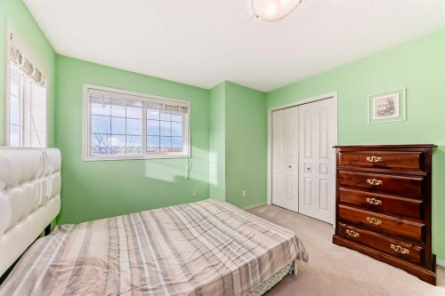 158 Invermere Drive, Chestermere, AB - Indoor Photo Showing Bedroom