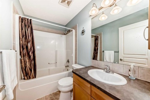 158 Invermere Drive, Chestermere, AB - Indoor Photo Showing Bathroom