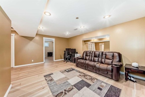 158 Invermere Drive, Chestermere, AB - Indoor