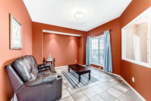 158 Invermere Drive, Chestermere, AB - Indoor Photo Showing Other Room