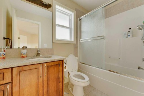 415 Taralake Way Ne, Calgary, AB - Indoor Photo Showing Bathroom
