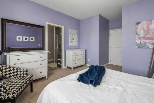 390 River Heights Crescent, Cochrane, AB - Indoor Photo Showing Bedroom