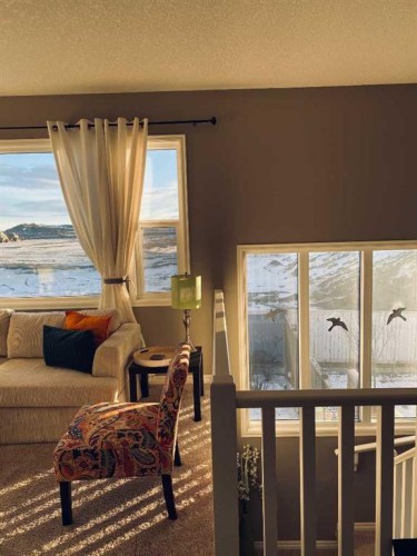 390 River Heights Crescent, Cochrane, AB - Indoor