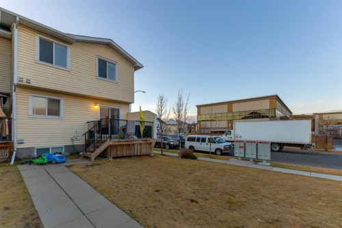 8370 Saddlebrook Drive Ne, Calgary, AB - Outdoor With Exterior