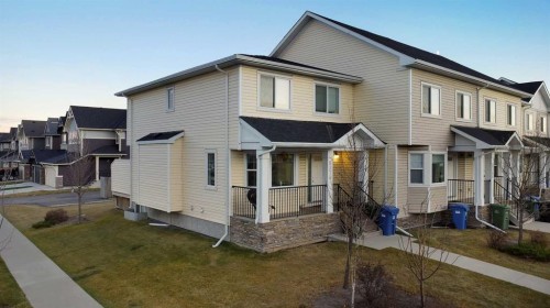 8370 Saddlebrook Drive Ne, Calgary, AB - Outdoor