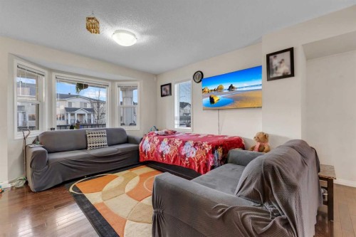 8370 Saddlebrook Drive Ne, Calgary, AB - Indoor Photo Showing Bedroom