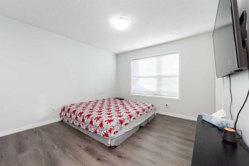 185 Skyview Ranch Drive Ne, Calgary, AB - Indoor Photo Showing Bedroom