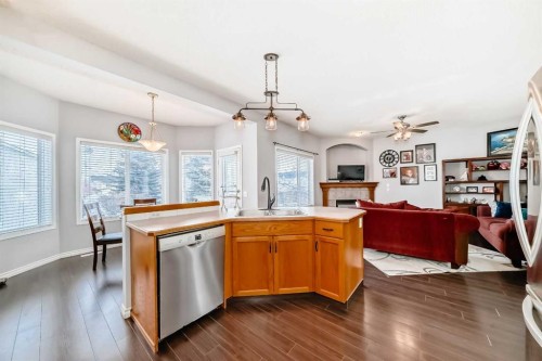 38 Mt Douglas Close Se, Calgary, AB - Indoor