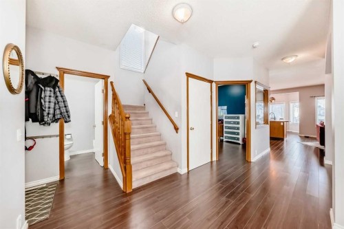 38 Mt Douglas Close Se, Calgary, AB - Indoor Photo Showing Other Room