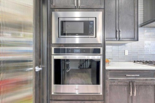 81 Legacy Woods Place Se, Calgary, AB - Indoor Photo Showing Kitchen With Upgraded Kitchen