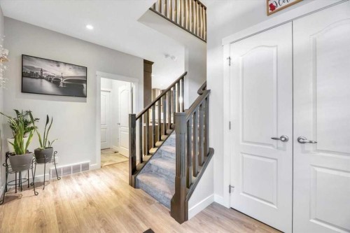 81 Legacy Woods Place Se, Calgary, AB - Indoor Photo Showing Other Room