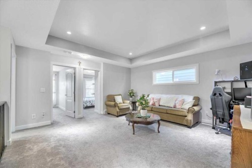 81 Legacy Woods Place Se, Calgary, AB - Indoor