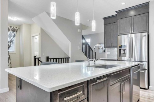 81 Legacy Woods Place Se, Calgary, AB - Indoor Photo Showing Kitchen With Stainless Steel Kitchen With Upgraded Kitchen