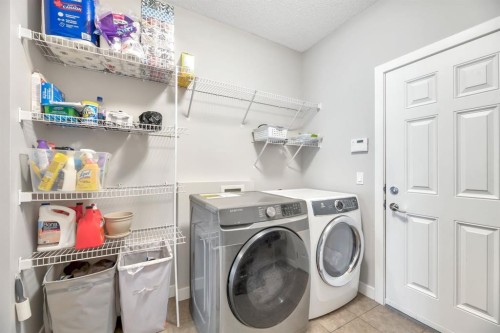 175 Everbrook Drive Sw, Calgary, AB - Indoor Photo Showing Laundry Room