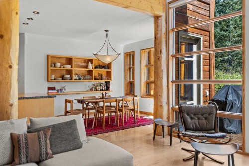 24 Blue Grouse Ridge, Canmore, AB - Indoor