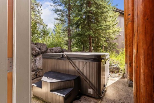 24 Blue Grouse Ridge, Canmore, AB - Outdoor