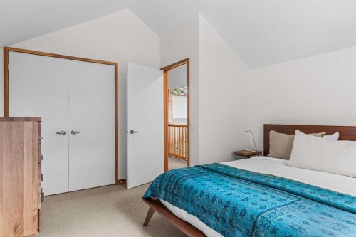 24 Blue Grouse Ridge, Canmore, AB - Indoor Photo Showing Bedroom