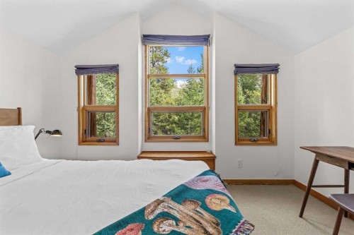 24 Blue Grouse Ridge, Canmore, AB - Indoor Photo Showing Bedroom