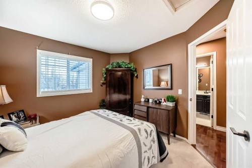9834 Hidden Valley Drive Nw, Calgary, AB - Indoor Photo Showing Bedroom