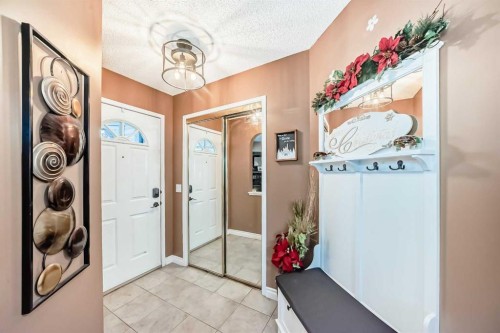 9834 Hidden Valley Drive Nw, Calgary, AB - Indoor Photo Showing Other Room