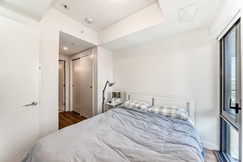 1313-730 2, Calgary, AB - Indoor Photo Showing Bedroom