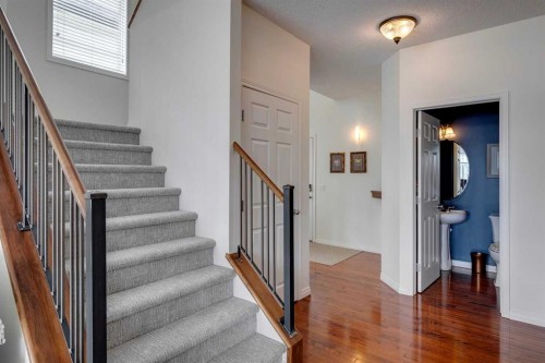 15 Copperfield Close Se, Calgary, AB - Indoor Photo Showing Other Room