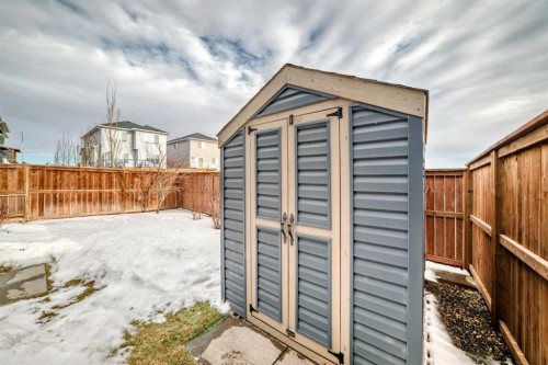 620 Edgefield Street, Strathmore, AB - Outdoor
