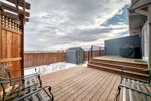 620 Edgefield Street, Strathmore, AB - Outdoor With Deck Patio Veranda With Exterior