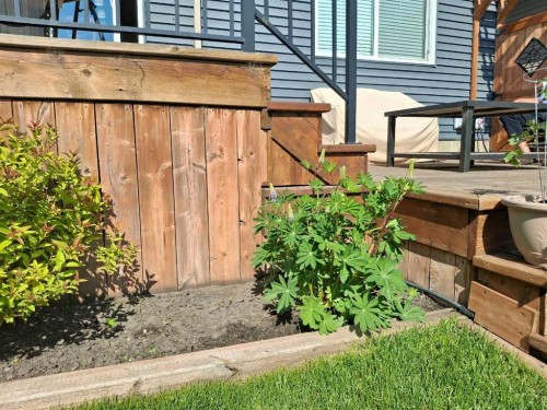 620 Edgefield Street, Strathmore, AB - Outdoor