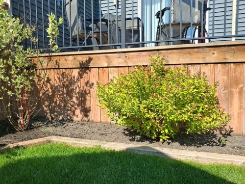 620 Edgefield Street, Strathmore, AB - Outdoor