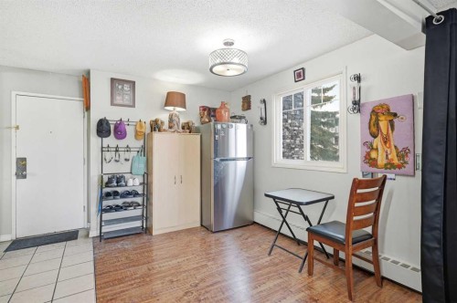 301C-5601 Dalton Drive Nw, Calgary, AB - Indoor